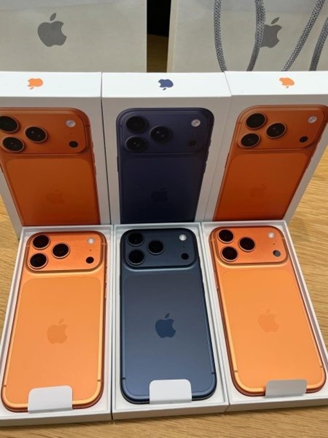 Apple iPhone 17 Pro Max, iPhone 17 Pro, iPhone Air